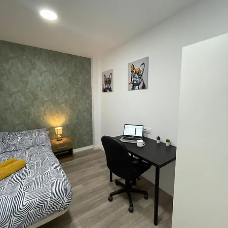 Coliving El Juanito بيت ضيافة لاس بالماس دي غران كاناريا